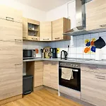 Haupthaus Apartmán Troisdorf